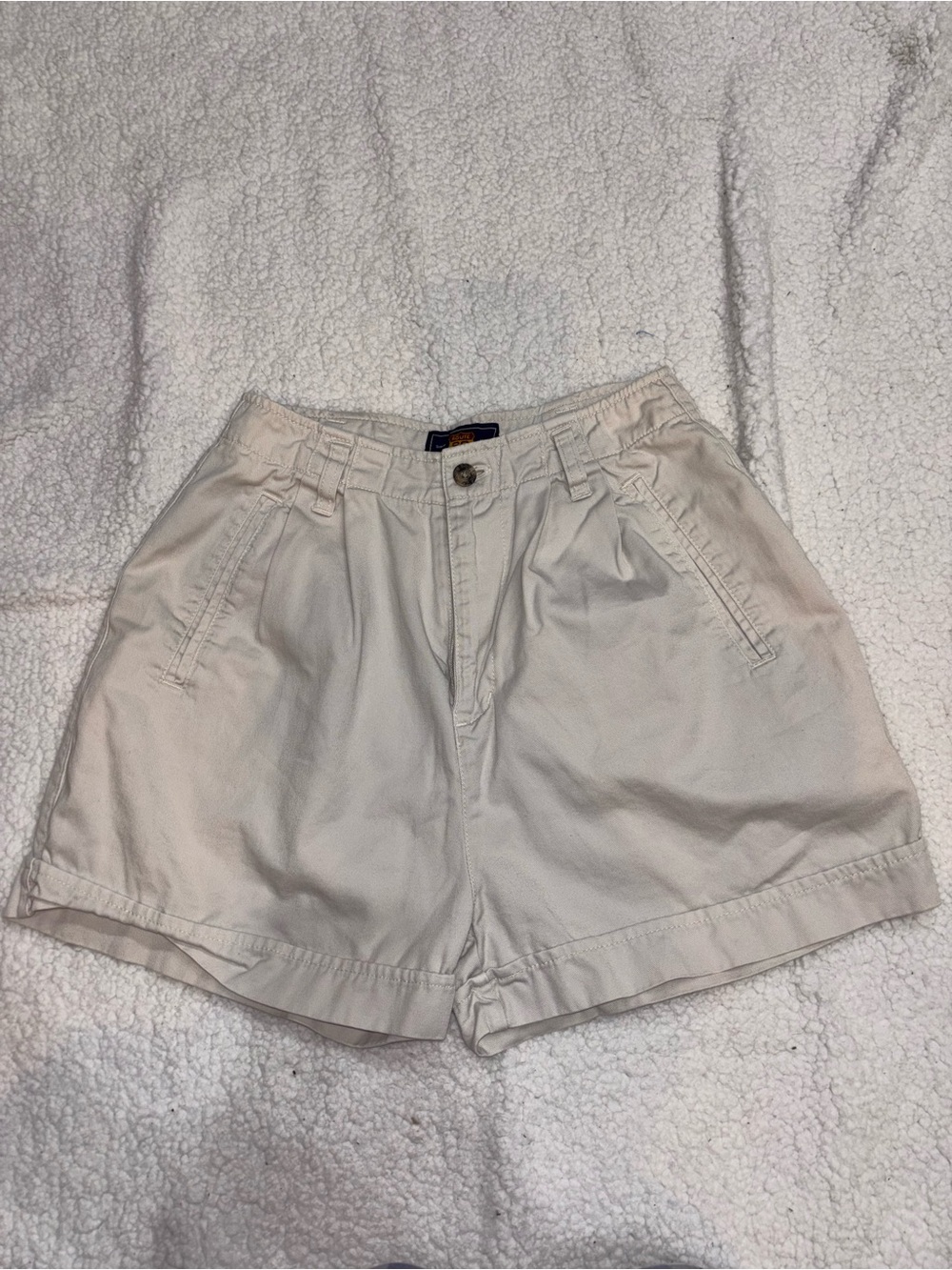 Vintage Route 66 High-Waist Women's Shorts in Light Cream